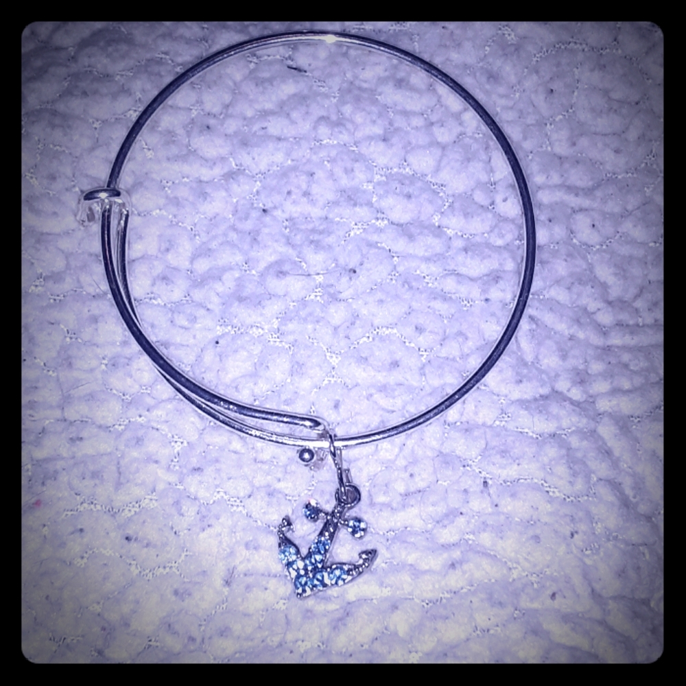 NWOT Anchor Bracelet